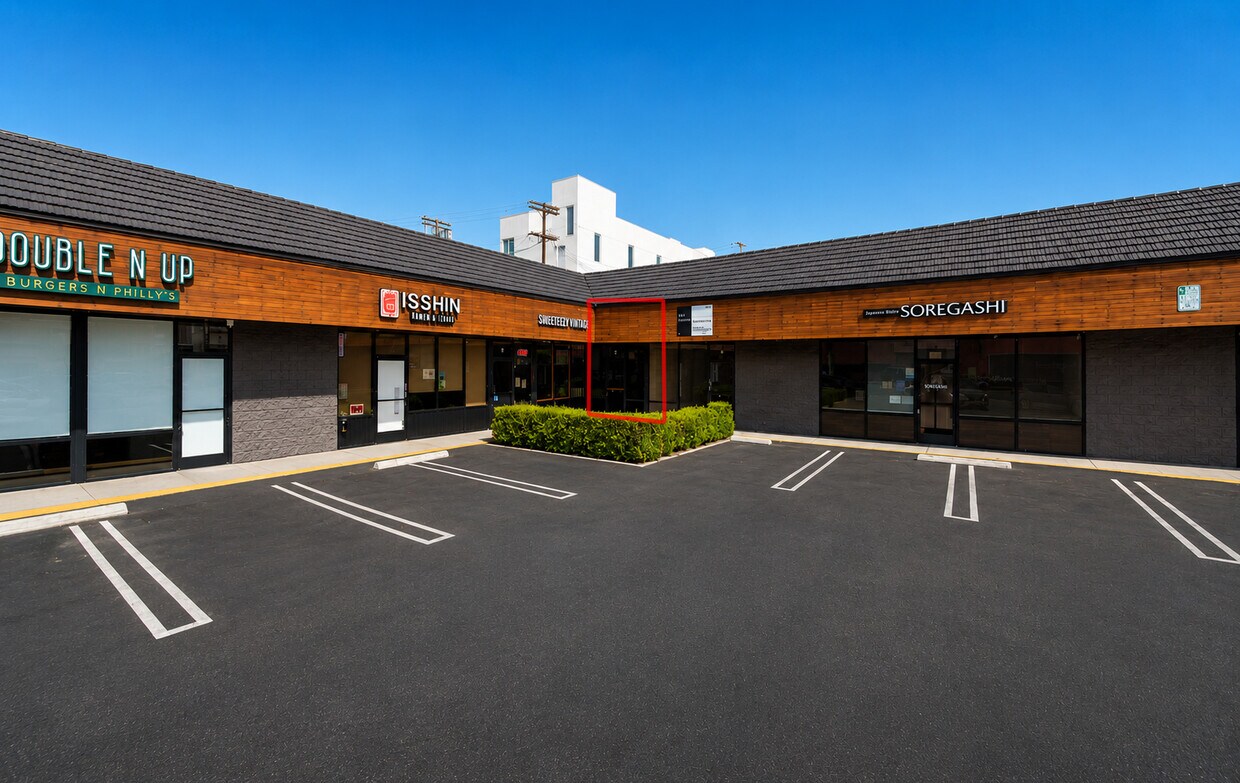 Property image for 6775 Santa Monica Blvd, Unit 5